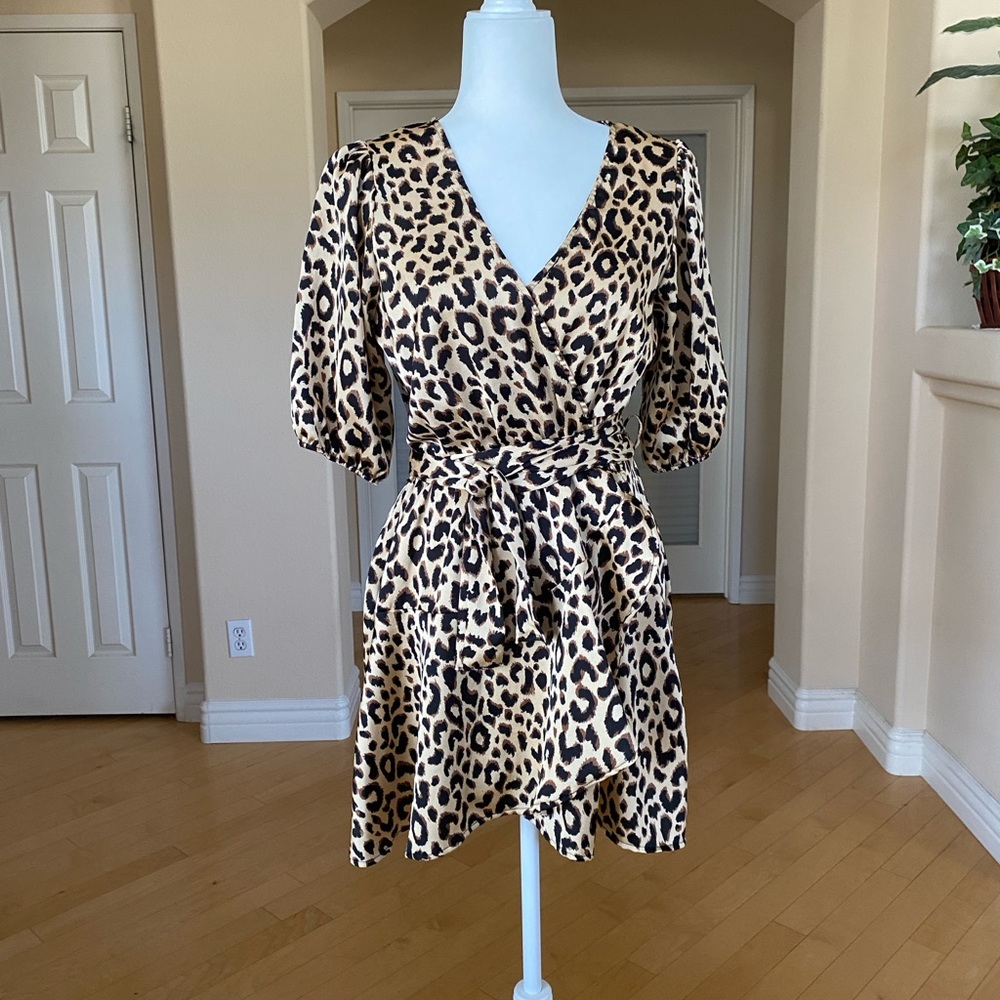 William B Leopard Print Puff Sleeve Mini Wrap Dress